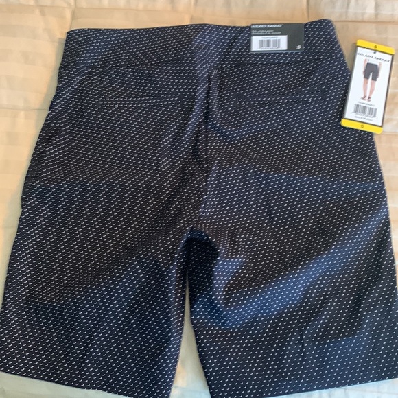 Bermuda shorts - Picture 5 of 7